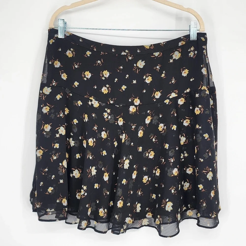 Womens Floral Ruffle Mini Skirt Size 12 Fairy Whimsigoth Resort Festival Beachy